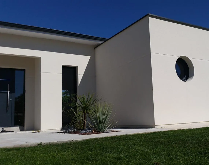 construction de maison blanche